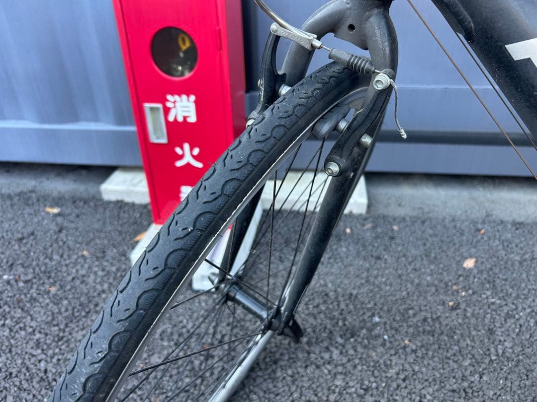 手渡し限定】Precision クロスバイク Sports ブラック ポンプ付