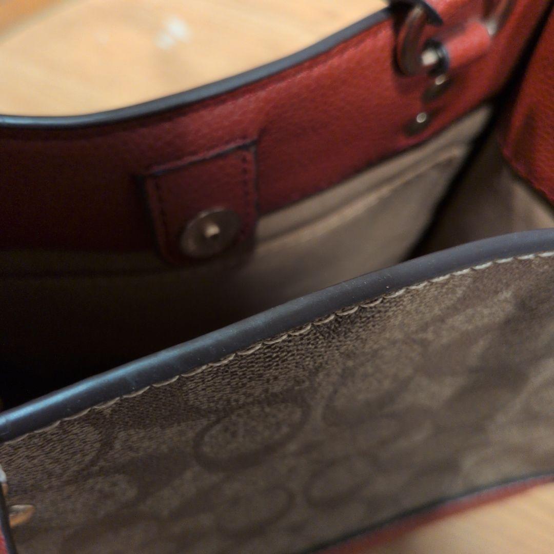 【美品】コーチスヌーピコラボデンプシートート22・シグネチャー キャンバスバッグ