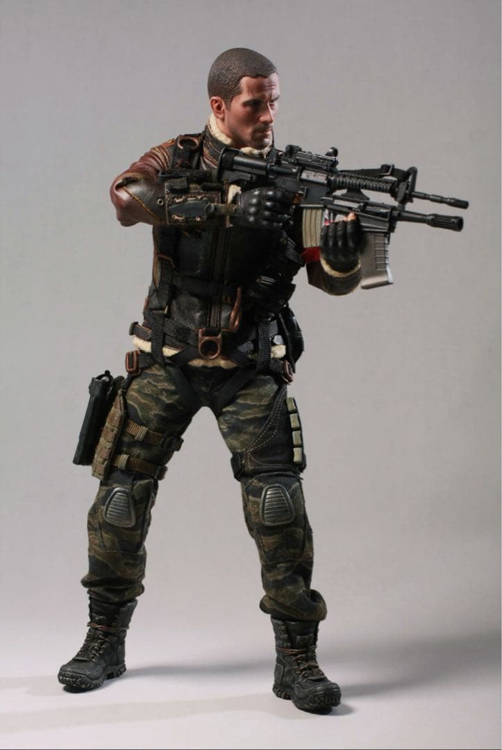 ムービー•マスターピース『ターミネーター４』ジョン•コナー　MM095　1/6