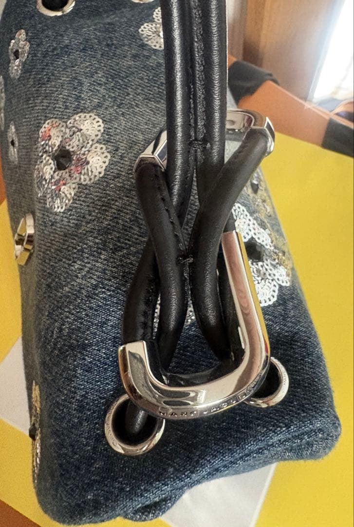 デニム花刺繍ボックス型ハンドバッグ