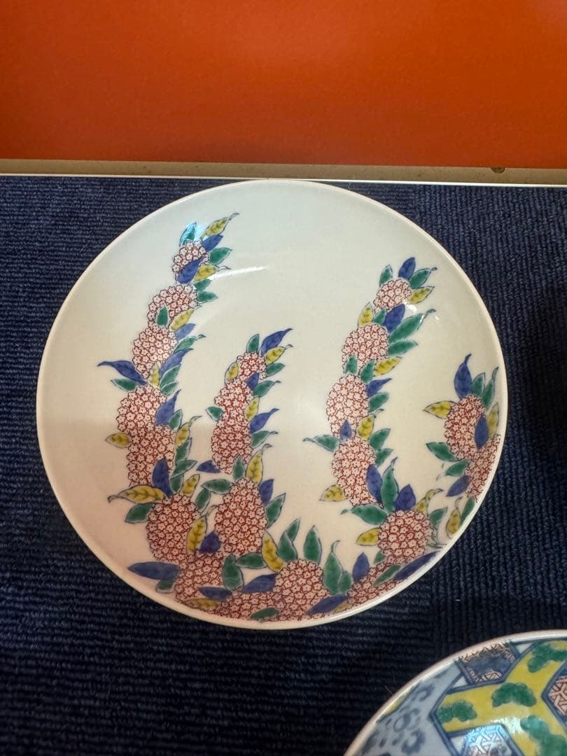 1647 其泉色絵三方がらみ桐文皿橘文皿小手毬文皿