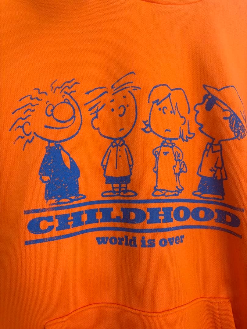ミュージシャン World Is Over PULLOVER HOODIE CHILDHOOD