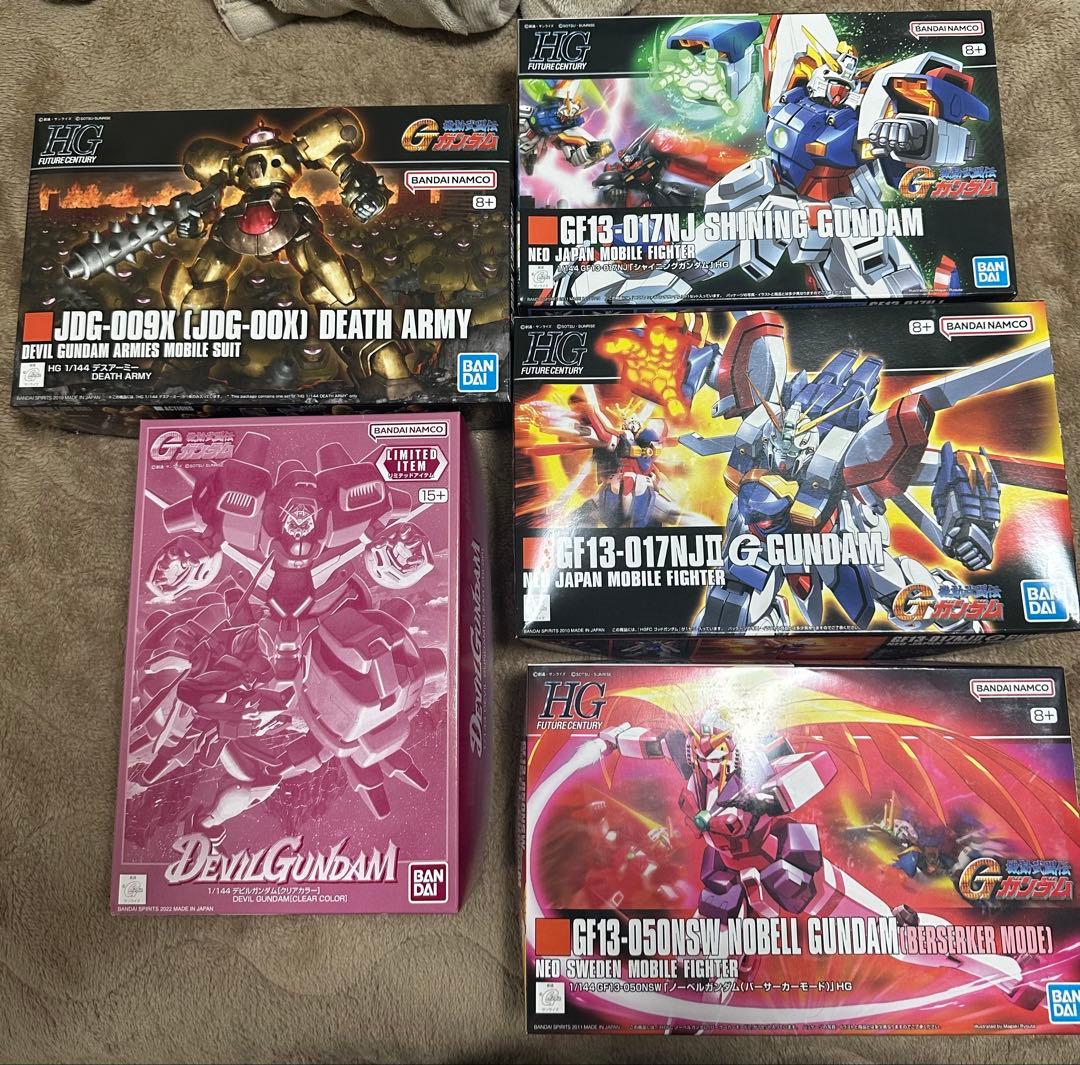 ガンプラ1/144サイズ新品未開封品