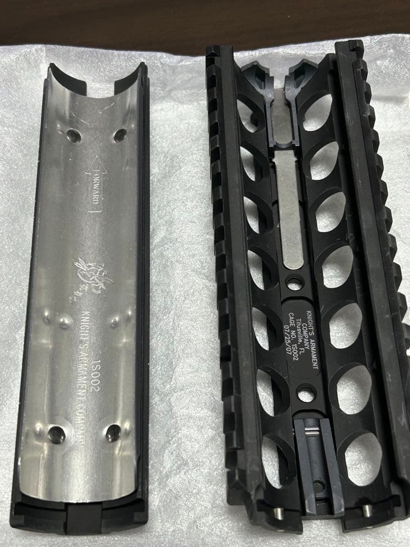 〈美品〉実物 Knight's Armament KAC ナイツ ハンドガード