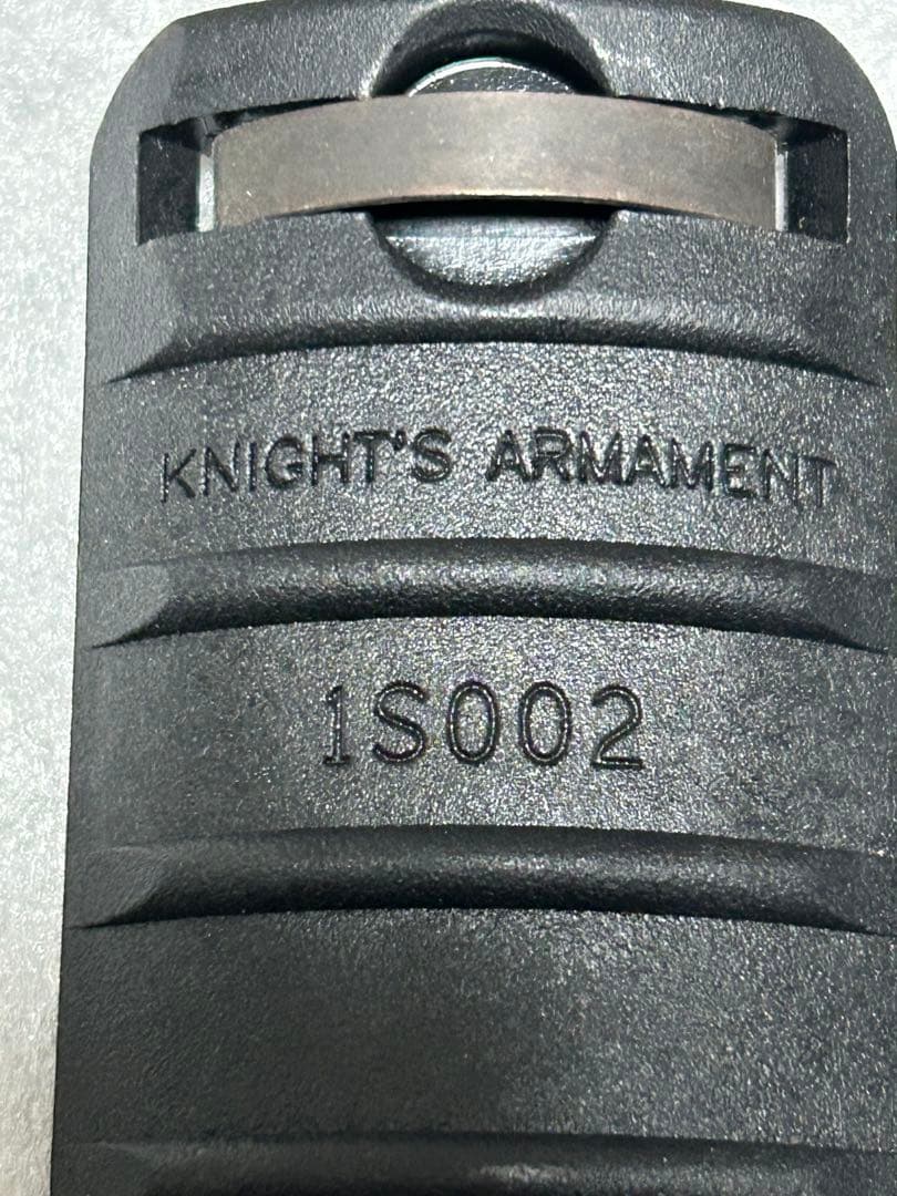 〈美品〉実物 Knight's Armament KAC ナイツ ハンドガード