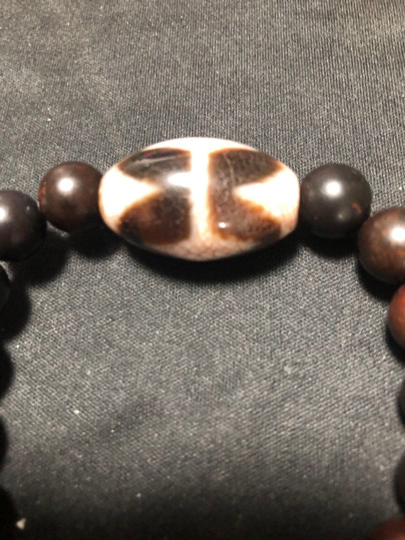 西蔵天珠‼️西蔵老礦龍紋米粒型双虎牙天珠老玉珠ブレスレット（念珠）