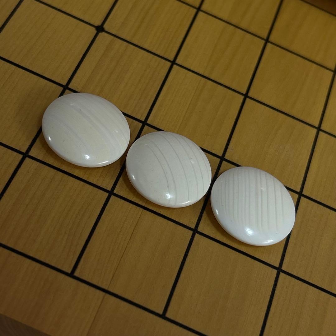 【高級天然木:ハギ3枚造り】卓上碁盤 1.2寸 本榧 天地柾目 碁盤 特撰