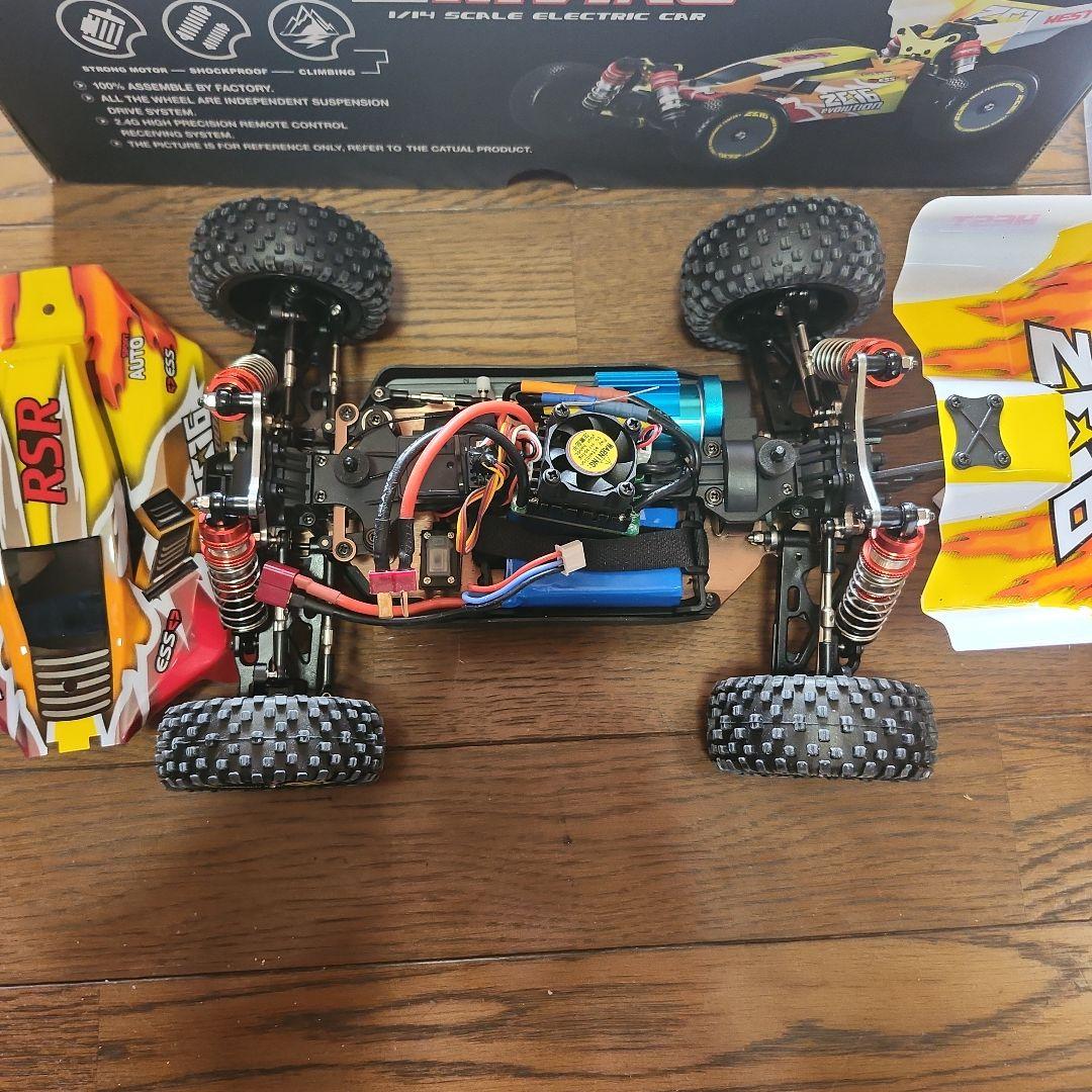 ハイテック Driving 1:14スケール 4WD ラジコンカー動作確認済
