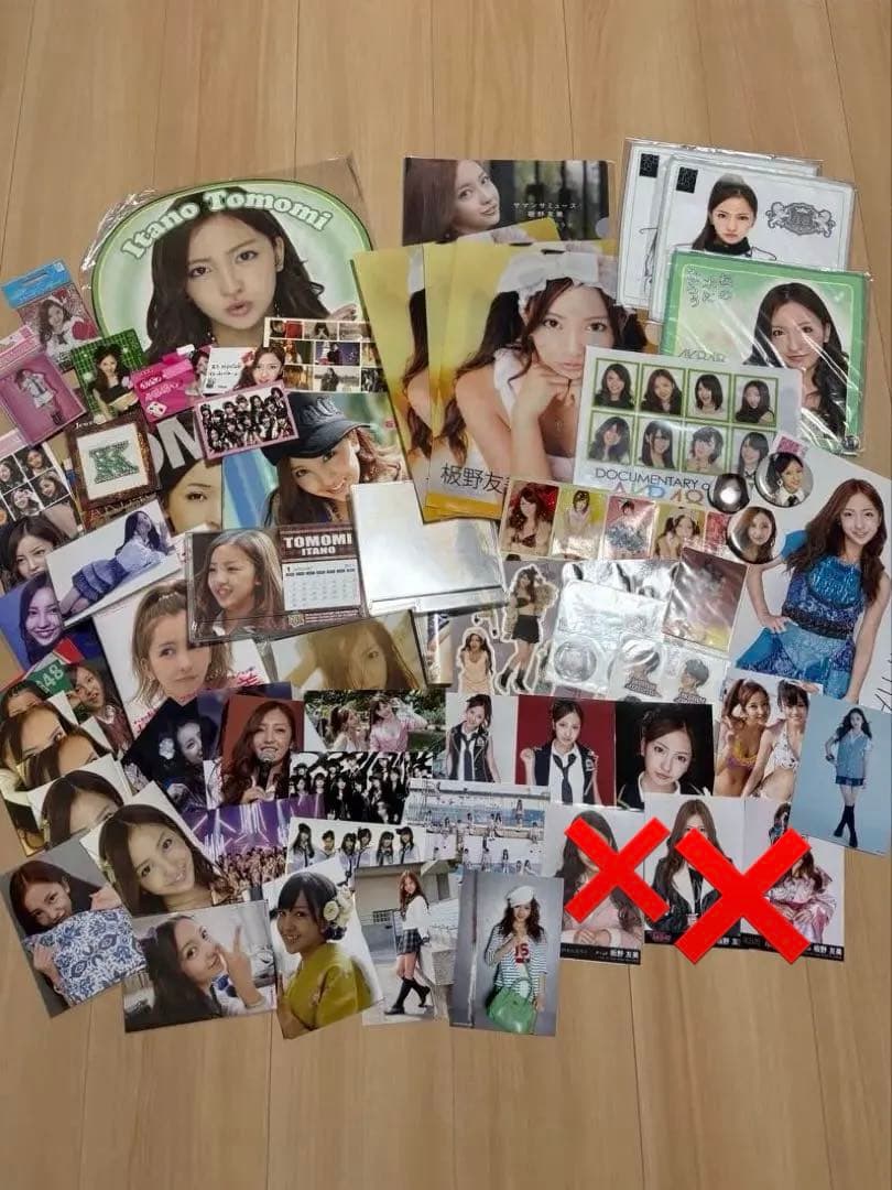AKB48 板野友美 ともちん 大量グッズ まとめ売り - メルカリ