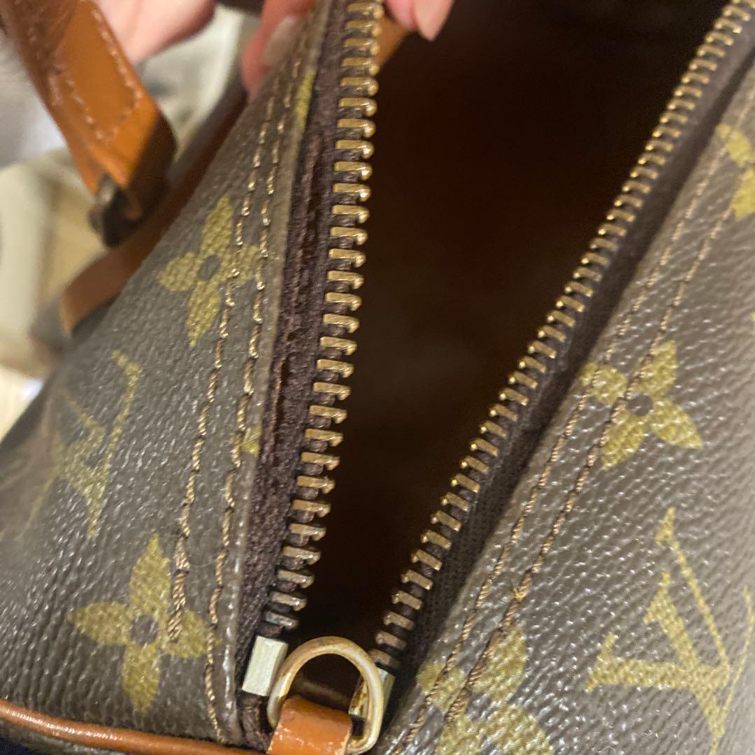 Louis Vuitton ブラウン ハンドバッグ ミニポーチ付き