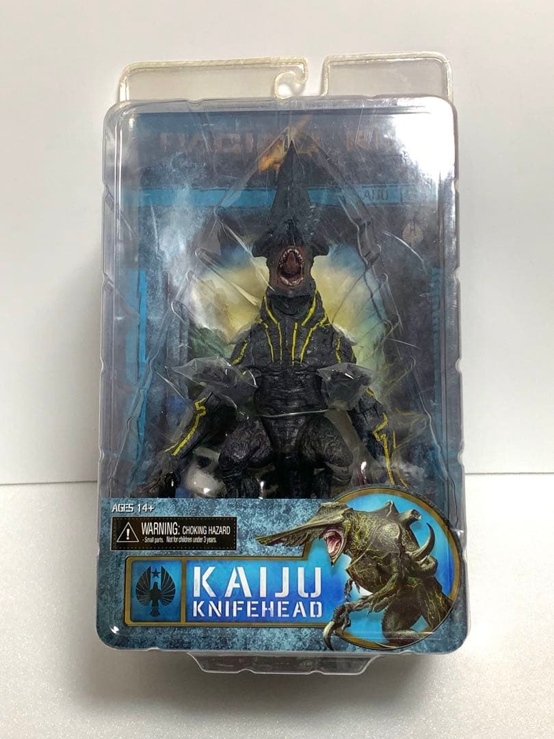 《新品》⭐︎パシフィック・リム　DXアクションフィギュア KNIFEHEAD♪⭐︎