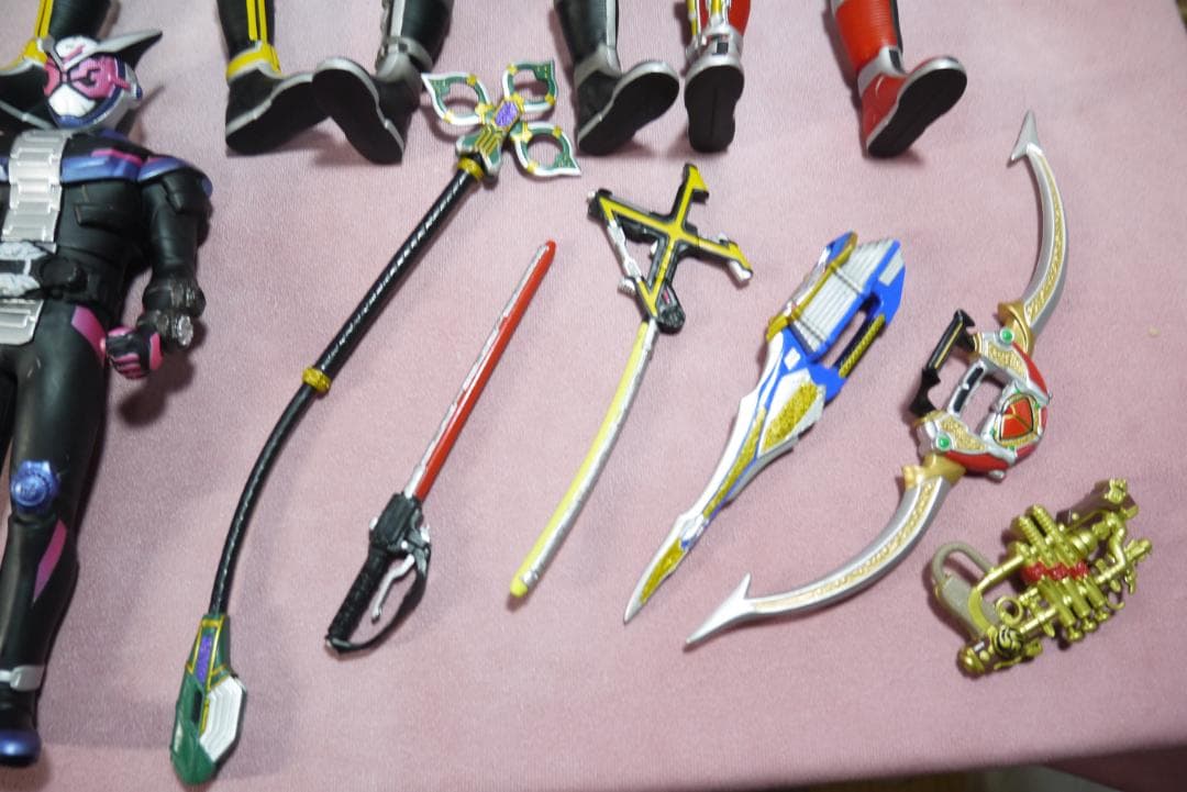 ビッグサイズソフビフィギュア　仮面ライダー鎧武・ファイズ・カブトほか　20体