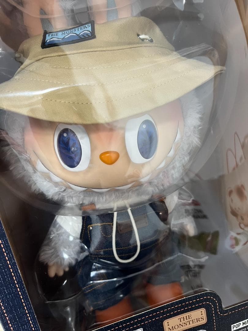 POP MART THE MONSTERS FALL IN WILD ラブブ