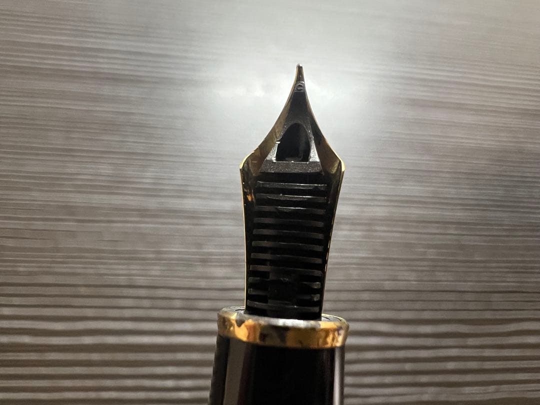 モンブラン 万年筆 マイスターシュテュック 144 EF 極細字 ブラック 中白