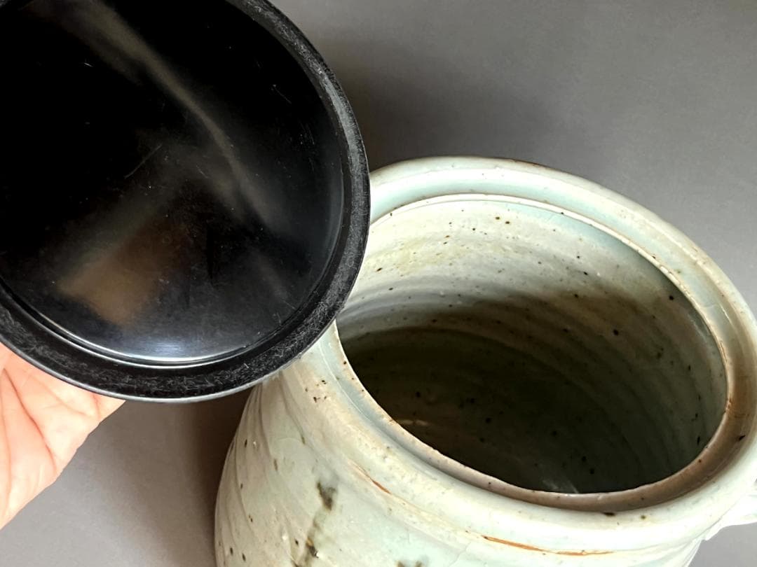 水指■古砥部手 佐恵作 耳付き 高知 秋沢 佐恵作 漆器蓋 時代物 骨董品■