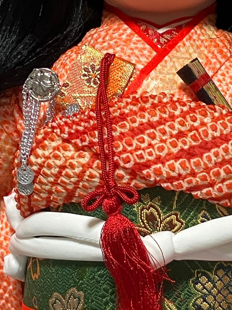 市松人形 オレンジ着物 花刺繍