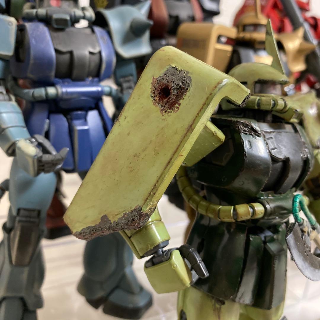 MG 1/100　ザク　ウェザリング強　11体まとめ ダメージ加工 塗装完成品