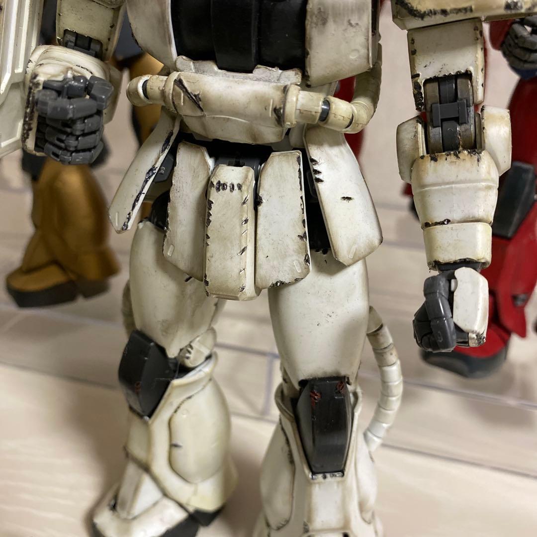 MG 1/100　ザク　ウェザリング強　11体まとめ ダメージ加工 塗装完成品