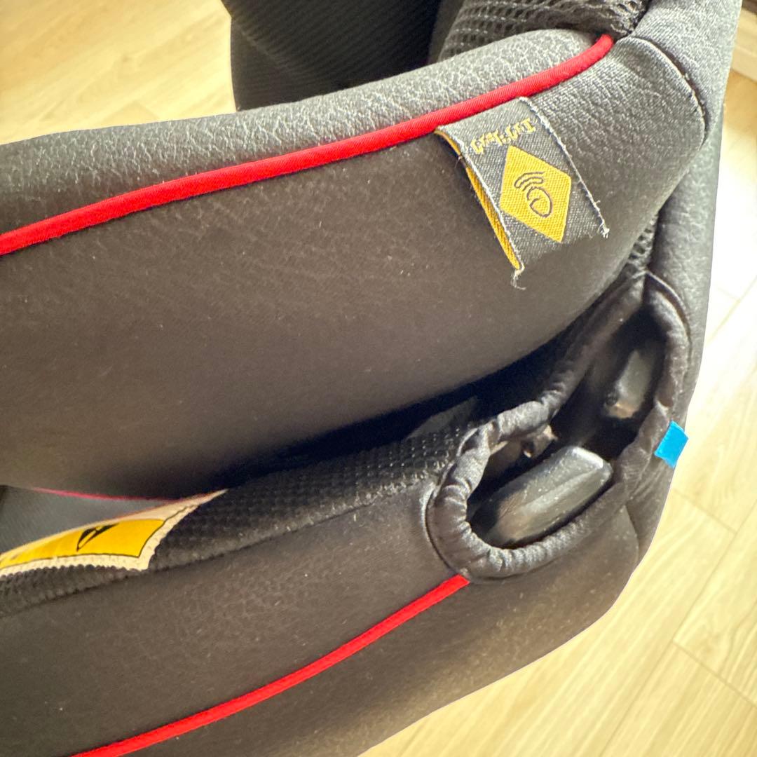 Combi ウィゴーロングムーバーシリーズ チャイルドシート 美品