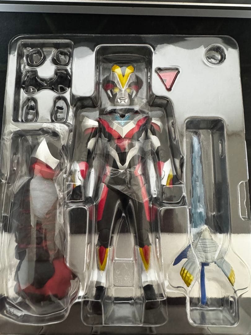 S.H.Figuarts ウルトラマンビクトリー　【ウルトラマンギンガ】