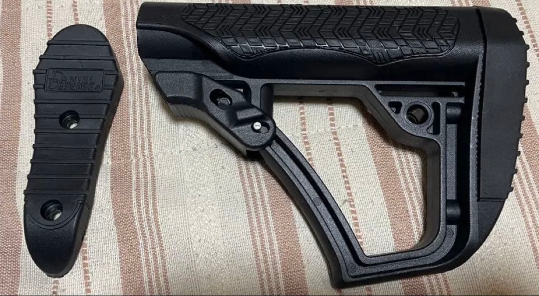 Daniel Defense ストック ブラック