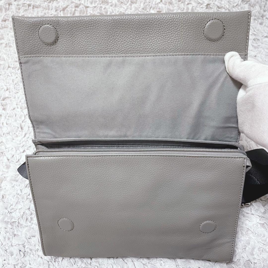 未使用級✨ear PAPILLONNER ワイドテープショルダーバッグ グレー