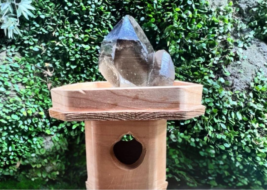 超希少石⭐︎虹入りブラックルチル内包⭐︎国産スモーキークォーツ⭐︎レムリアン⭐︎ 超希少石⭐︎虹入りブラックルチル内包⭐︎国産スモーキークォーツ