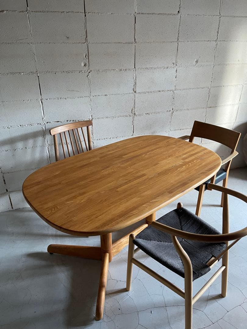 飛騨産業　オールドキツツキマーク　ダイニングテーブル　オーク材無垢　ヴィンテージ