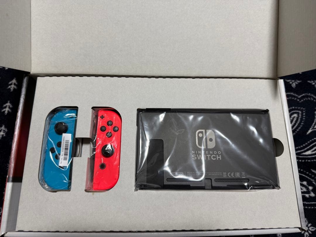 Nintendo Switch 青/赤 + プロコントローラー + ケース