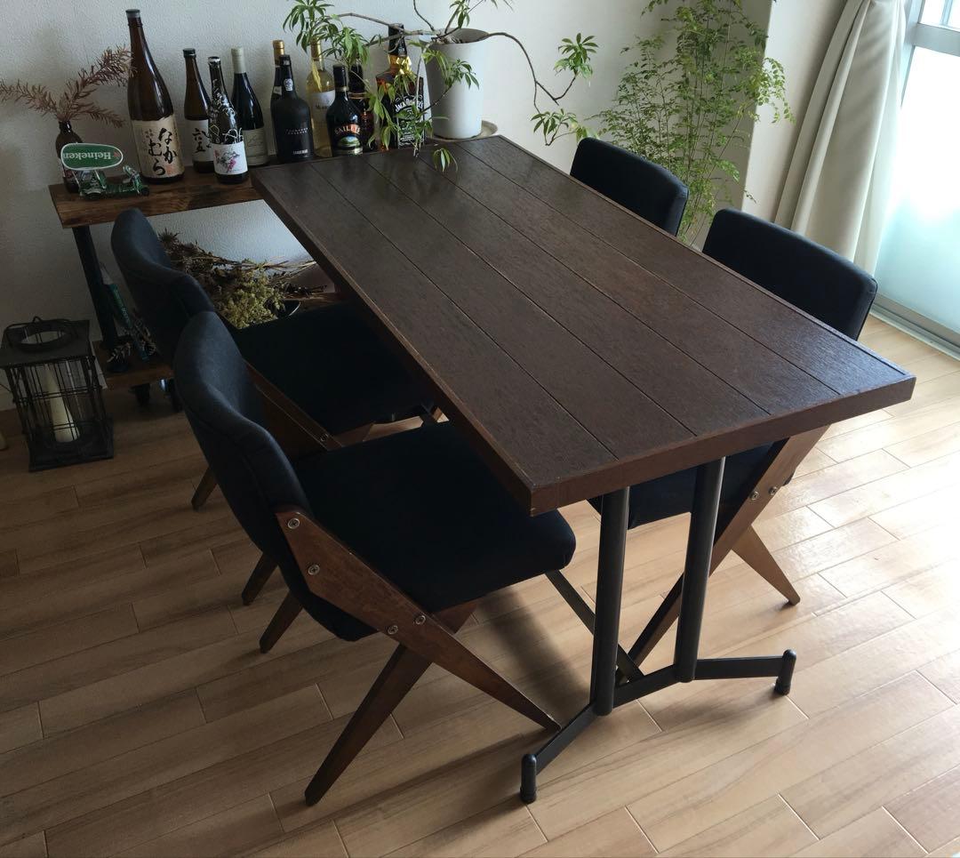 【送料込み】ダイニングテーブル ダークブラウン 木製　インダストリアル