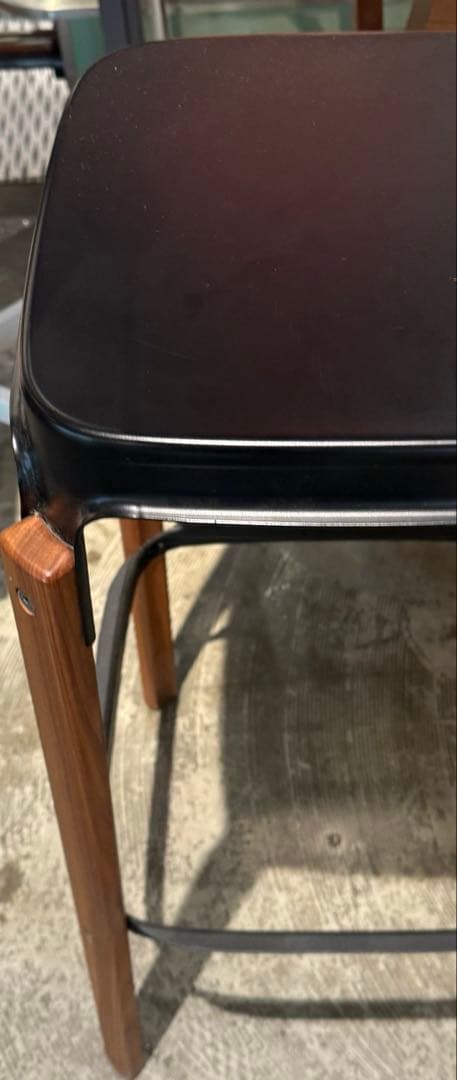 MAGIS Steel wood stool ハイスツール