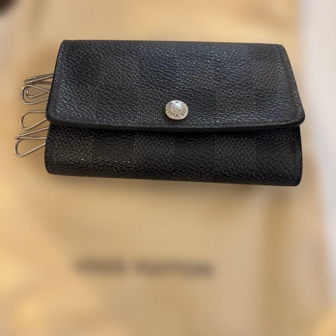 美品】ルイヴィトン ダミエ グラフィット ミュルティクレ6 キーケース