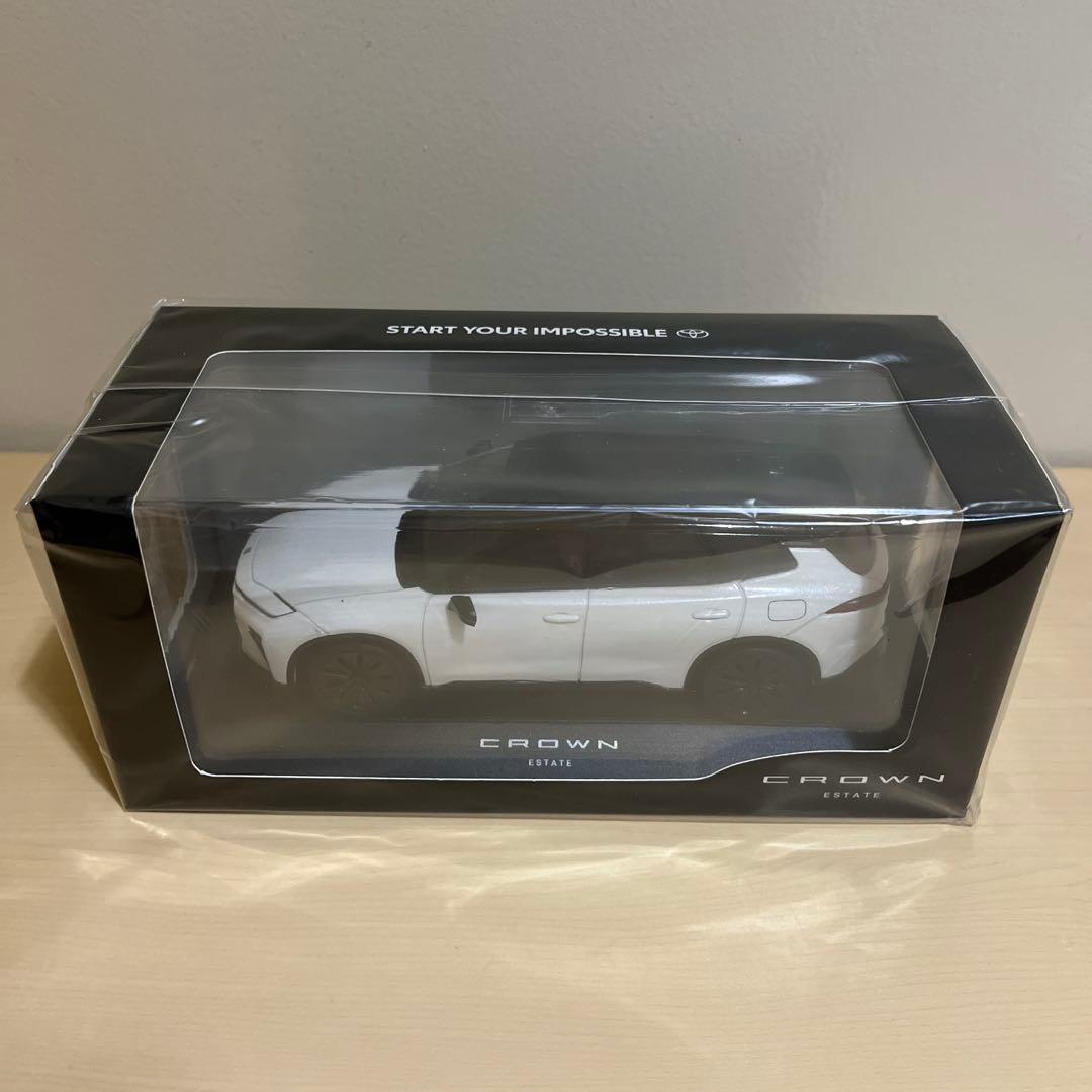 クラウン　エステート　ミニカー