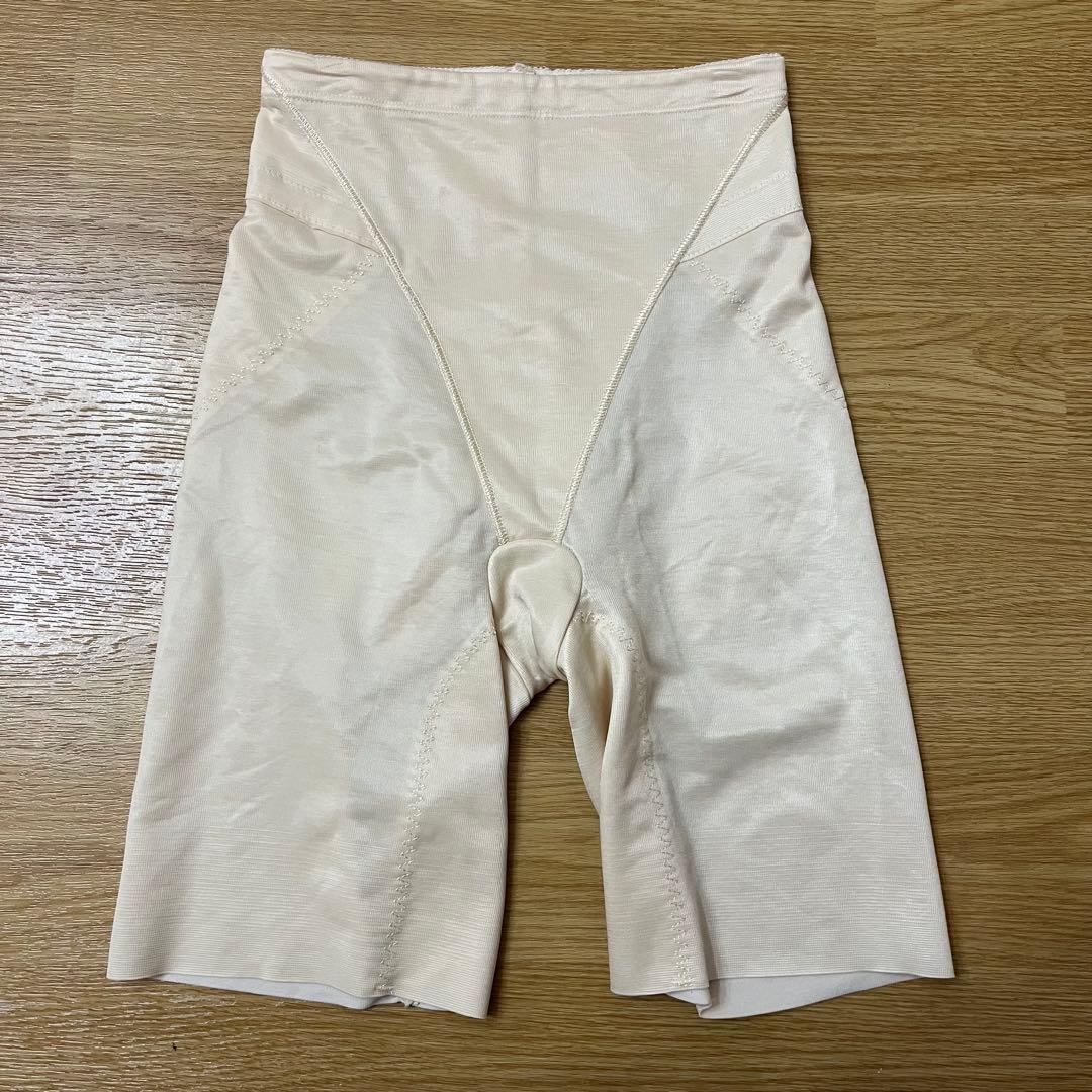 フォーシスD70 64 フォーシスアンドカンパニー　ブライダルインナー