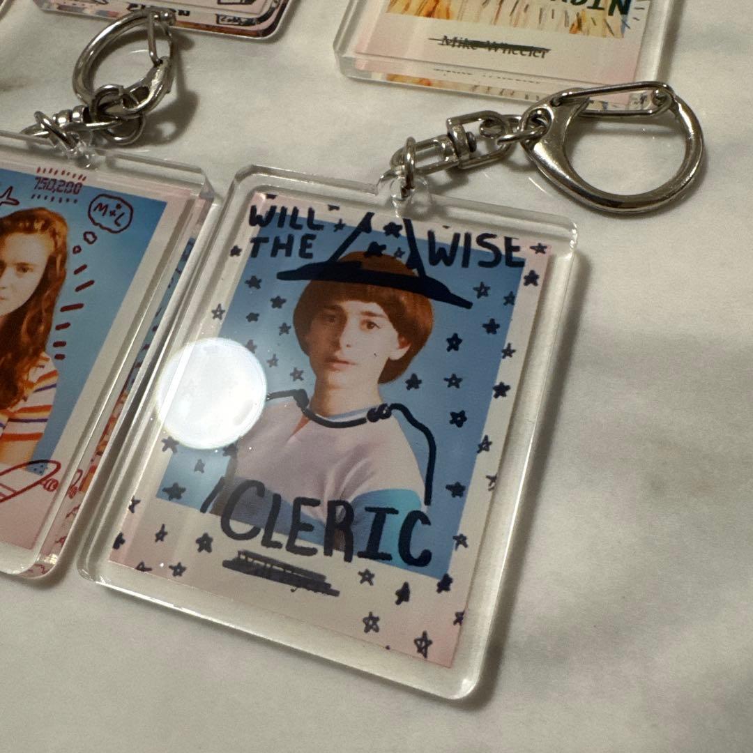 ストレンジャー・シングス 落書きデザイン キーホルダー全6種類セット