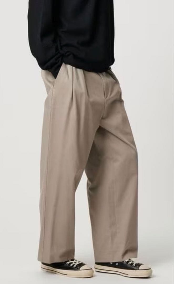 伊東熙寿 運河の風景画 金色フレーム f3