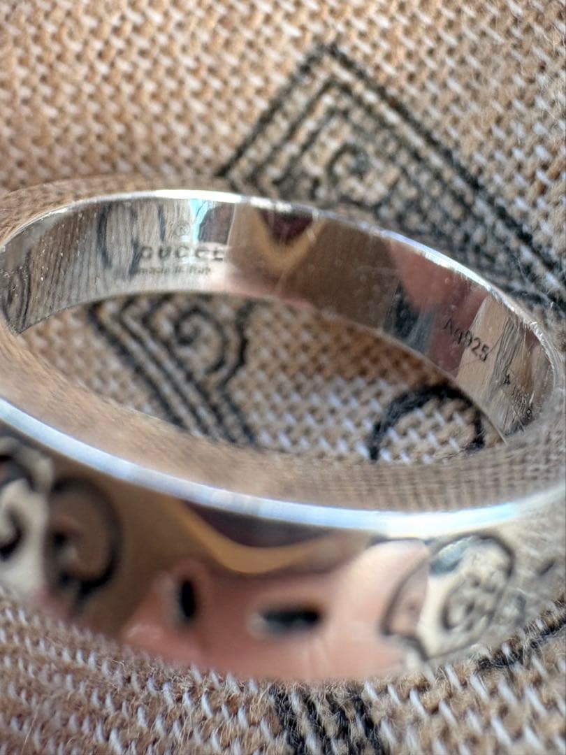 グッチゴースト　シルバー リング