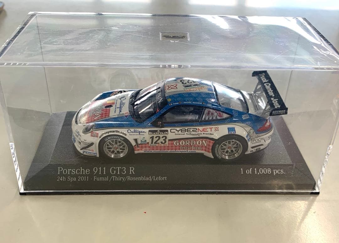 ミニカー　ポルシェ911 GT3 ミニチャンプス