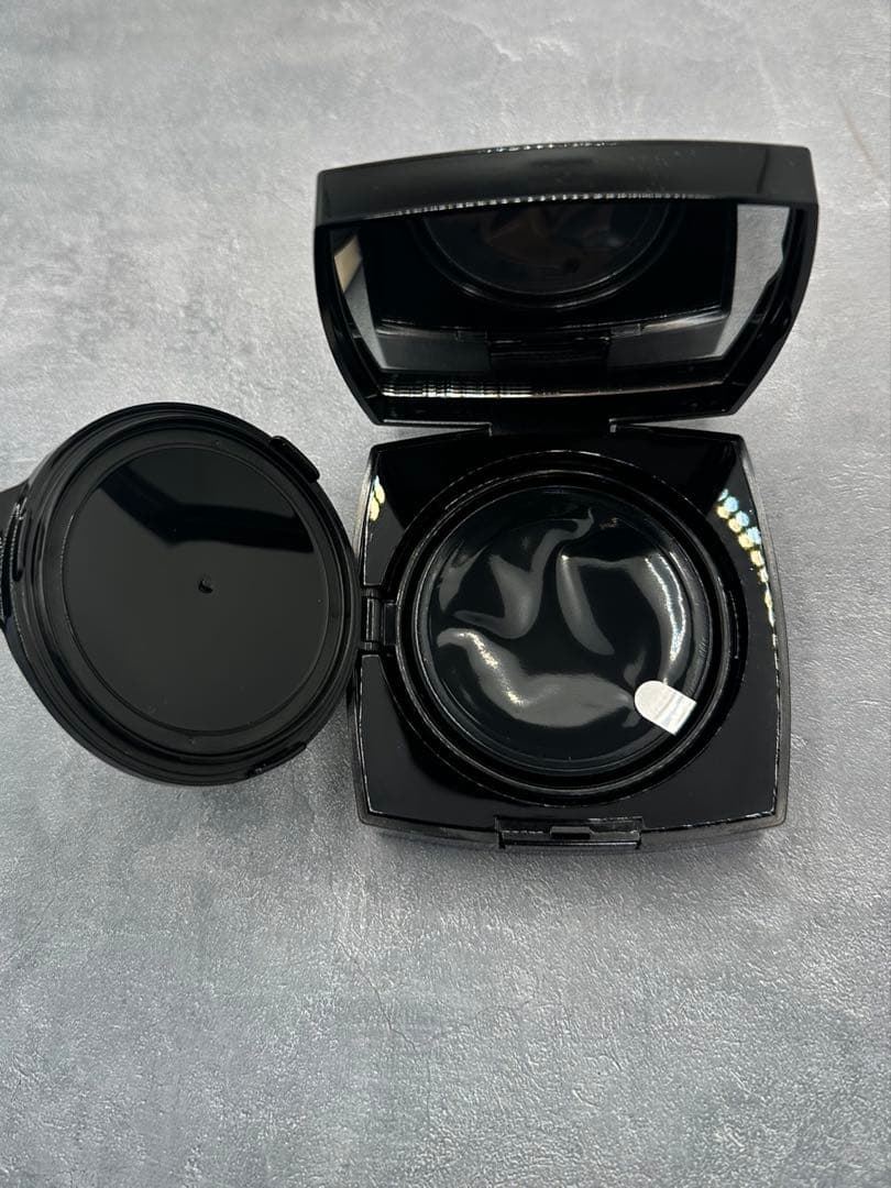 CHANEL サブリマージュ レサンス ドゥ　タン クッション 各17500円