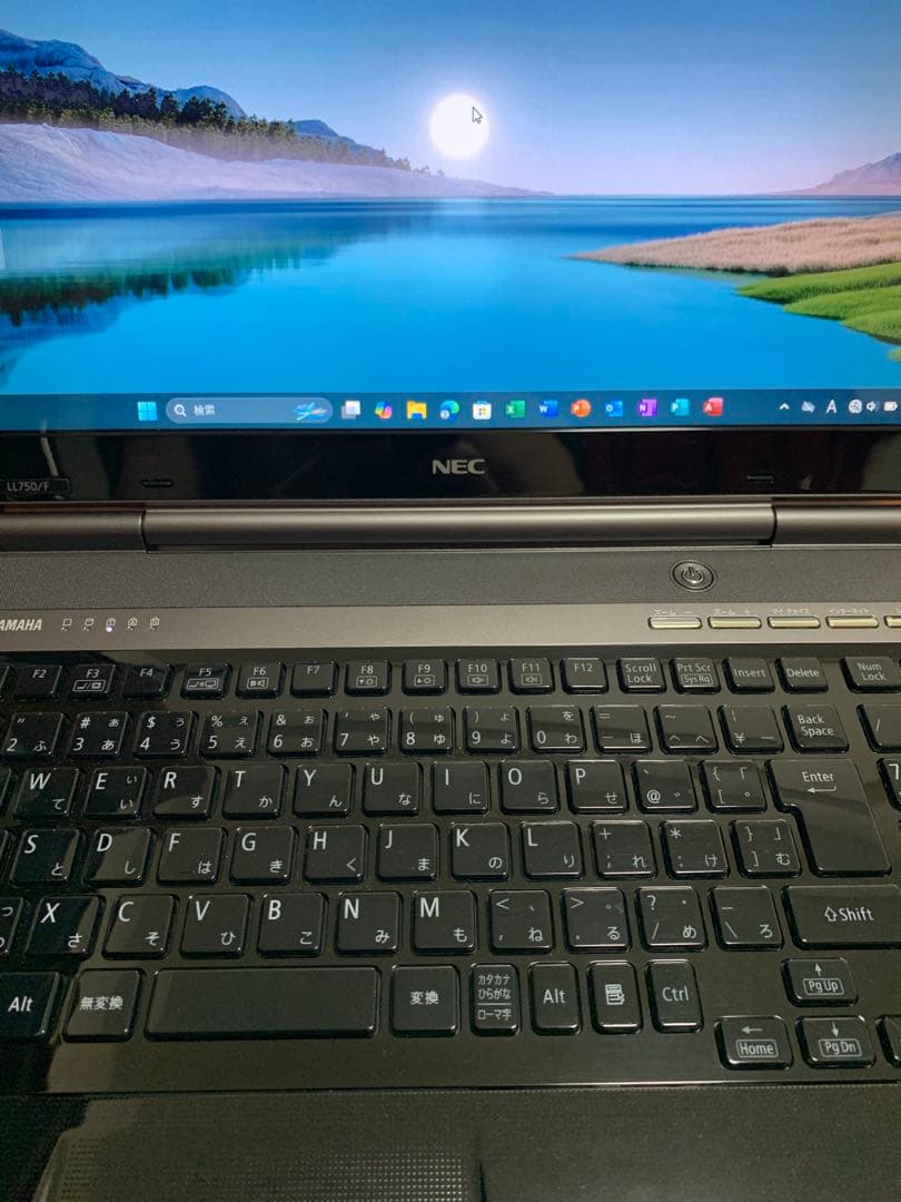 windows11✨i7 新品SSDノートパソコン✨ブルーレイ/オフィス a08