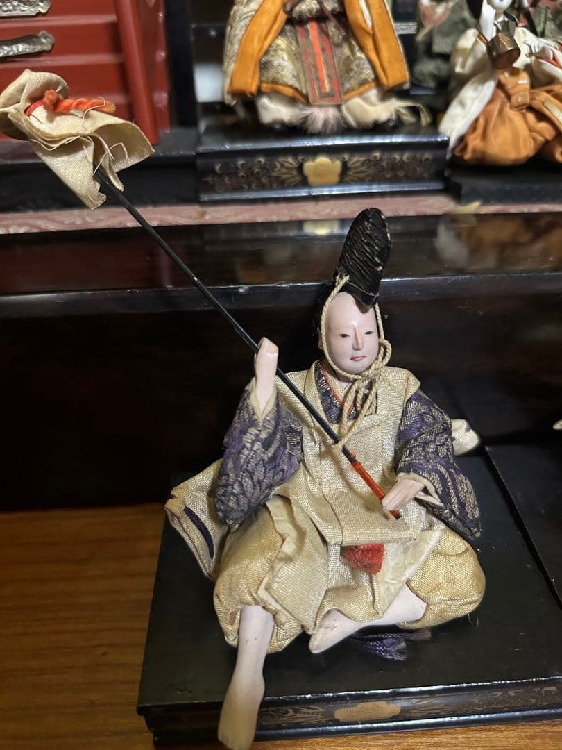 雛人形セット 伝統的な雛祭り　御殿付き お道具付き