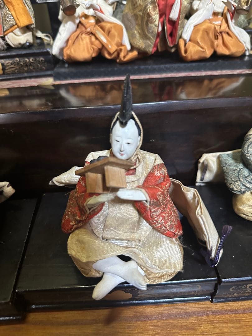 雛人形セット 伝統的な雛祭り　御殿付き お道具付き