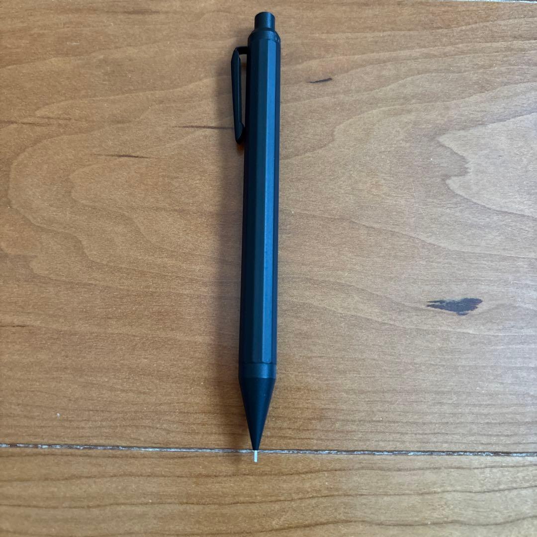 シーサー GRAVIUMシャーペン