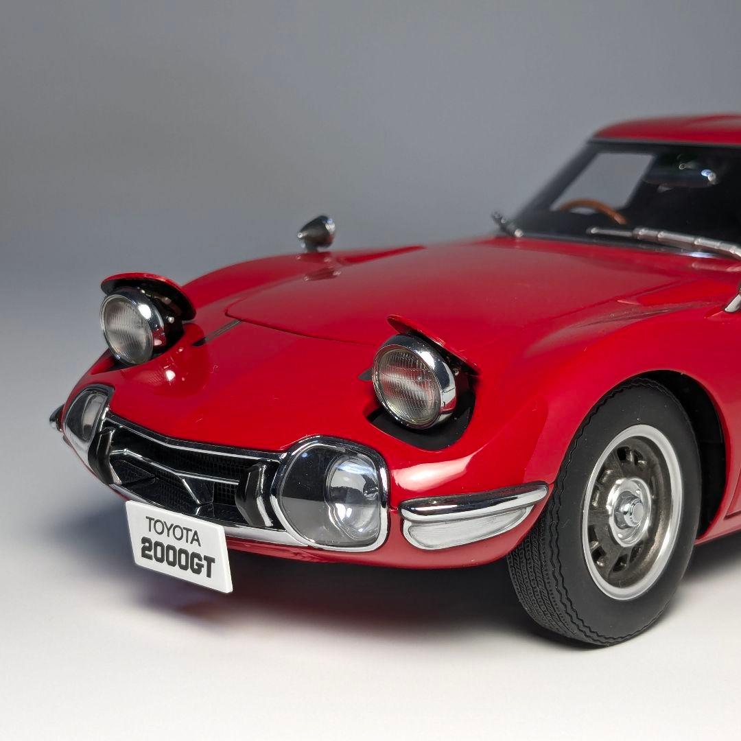 オートアート 1/18 トヨタ2000GT レッド