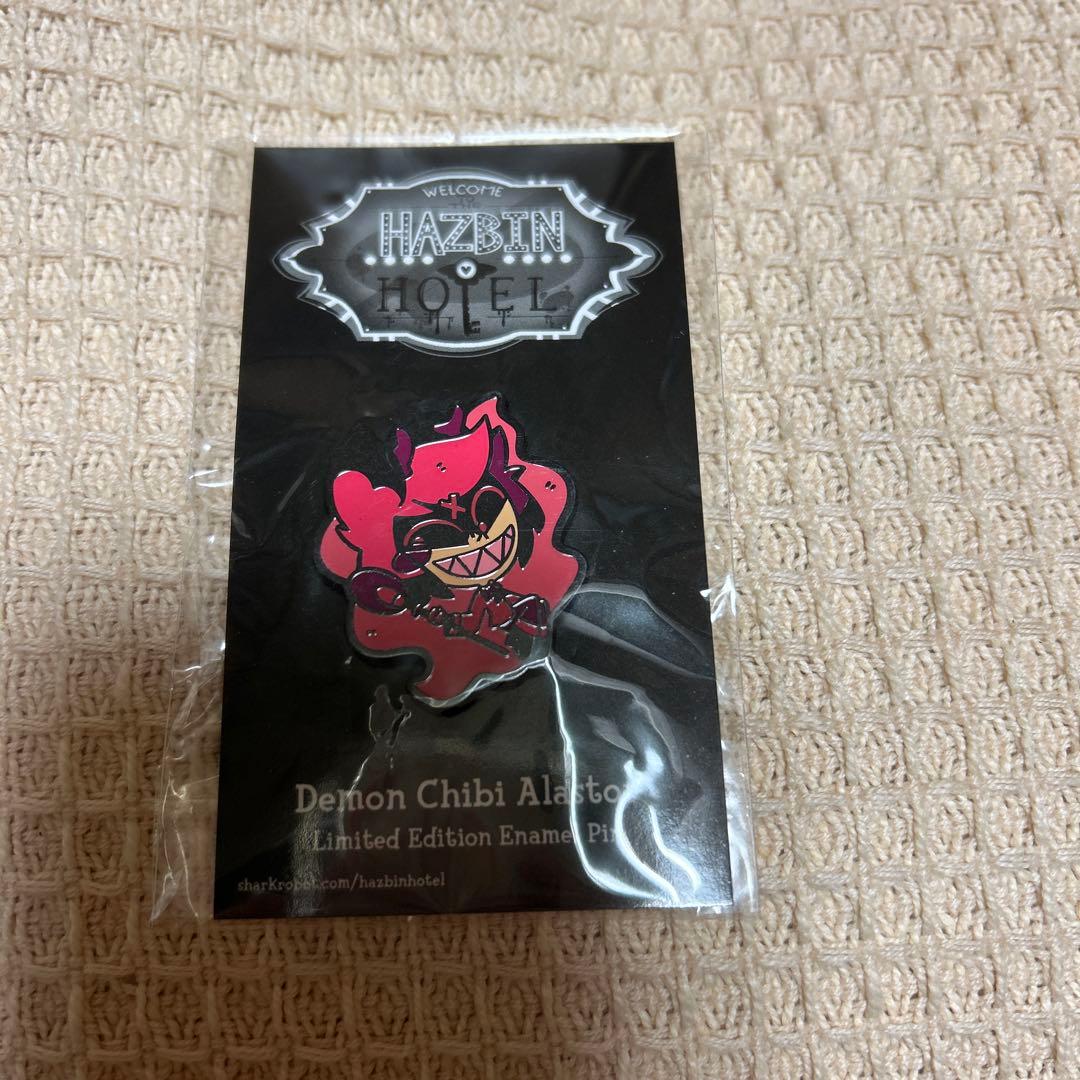 ハズビンホテル アラスター 公式ピンバッジ hazbinhotel