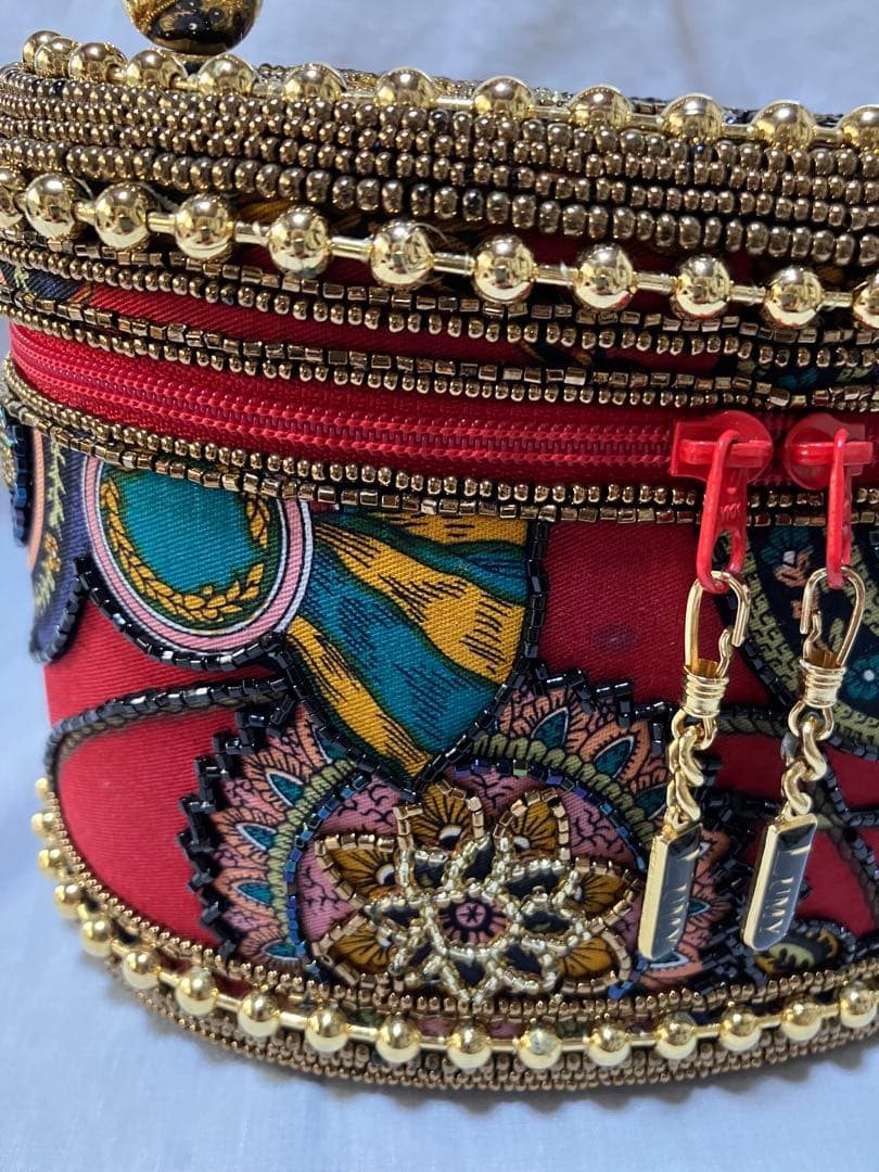 ルミー　はしもと　ビーズバッグ