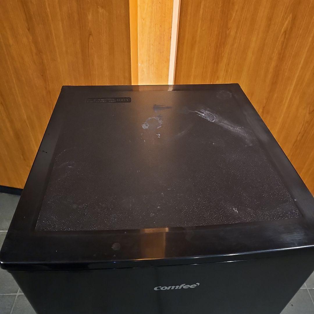 東京23区のみ送料無料！comfee 二段式冷蔵庫 黒