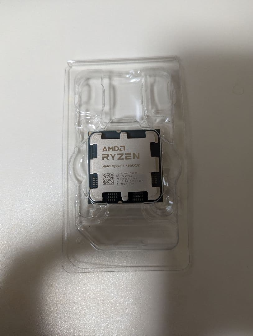 新品未開封】AMD Ryzen 7 7800X3D バルク品 AMD Ryzen 7 7800X3D CPU