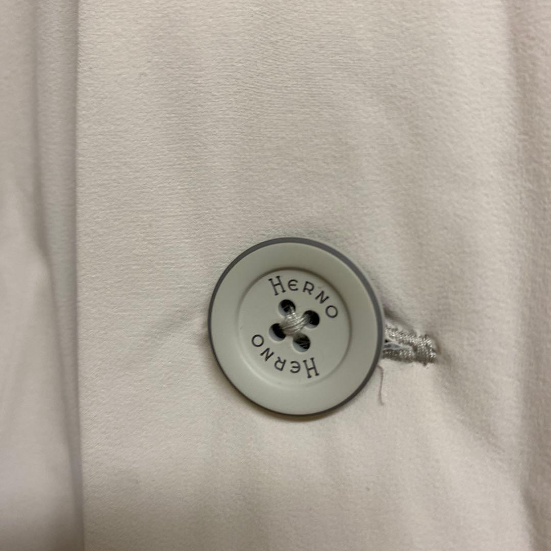 Herno フード付きジャケット ライトグレージュ