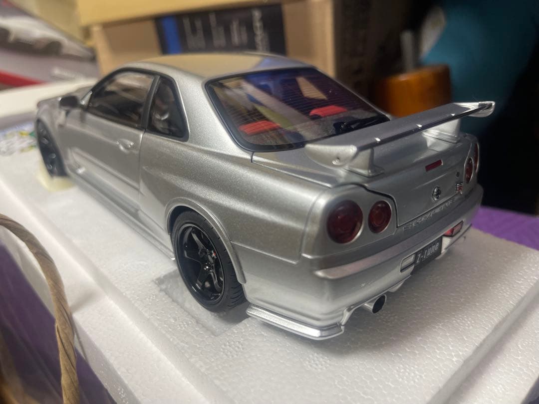 オートアート　GT-R Z-tune 1/18 ミニカー